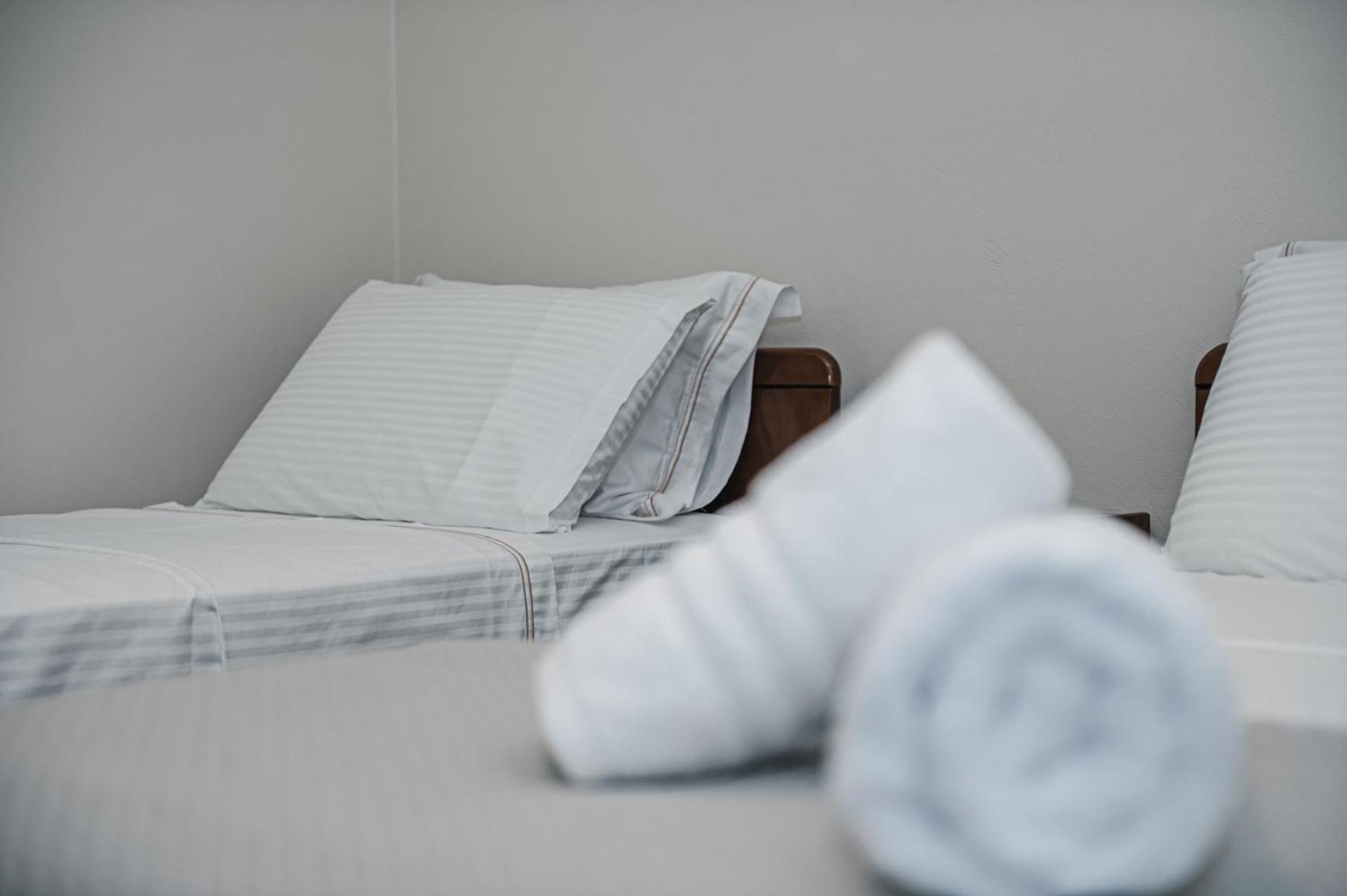 Terra Helios Suites & Studios Kyparissia Cameră foto